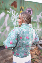 Načíst obrázek do prohlížeče Galerie, Bunda Kantha Short
