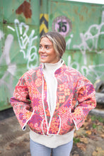 Načíst obrázek do prohlížeče Galerie, Bunda Kantha Short
