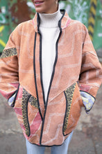 Lade das Bild in den Galerie-Viewer, Lange Kantha-Jacke
