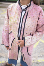 Načíst obrázek do prohlížeče Galerie, Bunda Kantha Coat
