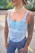 Lade das Bild in den Galerie-Viewer, Kantha Bae Weste
