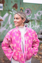 Načíst obrázek do prohlížeče Galerie, Bunda Kantha Short
