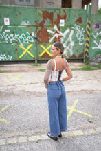 Lade das Bild in den Galerie-Viewer, Kantha Bae Weste
