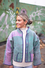 Načíst obrázek do prohlížeče Galerie, Bunda Kantha Short
