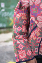 Načíst obrázek do prohlížeče Galerie, Bunda Kantha Short
