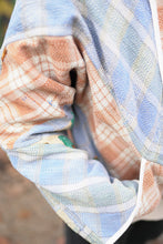 Načíst obrázek do prohlížeče Galerie, Bunda Kantha Short
