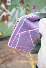 Lade das Bild in den Galerie-Viewer, Kurze Kantha-Jacke
