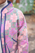 Lade das Bild in den Galerie-Viewer, Kurze Kantha-Jacke
