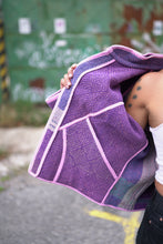 Načíst obrázek do prohlížeče Galerie, Bunda Kantha Short
