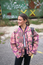 Načíst obrázek do prohlížeče Galerie, Bunda Kantha Short
