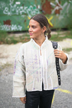 Načíst obrázek do prohlížeče Galerie, Bunda Kantha Short
