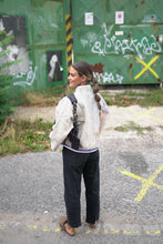 Načíst obrázek do prohlížeče Galerie, Bunda Kantha Short
