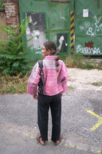 Načíst obrázek do prohlížeče Galerie, Bunda Kantha Short
