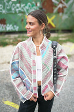 Načíst obrázek do prohlížeče Galerie, Bunda Kantha Short
