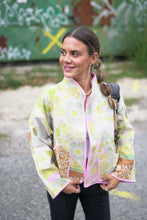 Načíst obrázek do prohlížeče Galerie, Bunda Kantha Short
