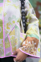 Načíst obrázek do prohlížeče Galerie, Bunda Kantha Short
