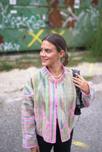 Načíst obrázek do prohlížeče Galerie, Bunda Kantha Short
