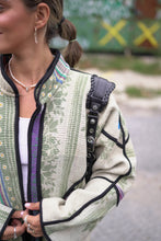 Načíst obrázek do prohlížeče Galerie, Bunda Kantha Long

