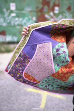 Lade das Bild in den Galerie-Viewer, Lange Kantha-Jacke

