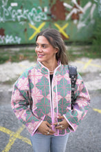 Načíst obrázek do prohlížeče Galerie, Bunda Kantha Short

