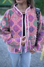 Lade das Bild in den Galerie-Viewer, Kurze Kantha-Jacke
