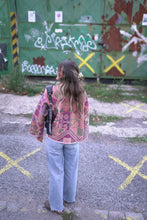 Lade das Bild in den Galerie-Viewer, Kurze Kantha-Jacke
