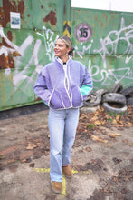 Lade das Bild in den Galerie-Viewer, Kurze Kantha-Jacke

