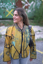 Load image into Gallery viewer, Kantha Short Jacket

