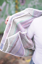 Načíst obrázek do prohlížeče Galerie, Bunda Kantha Short
