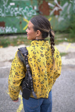 Lade das Bild in den Galerie-Viewer, Kurze Kantha-Jacke
