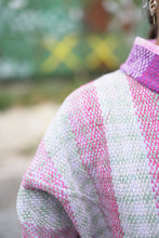 Lade das Bild in den Galerie-Viewer, Kurze Kantha-Jacke
