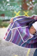 Lade das Bild in den Galerie-Viewer, Kurze Kantha-Jacke
