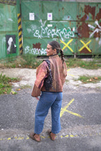 Lade das Bild in den Galerie-Viewer, Kurze Kantha-Jacke
