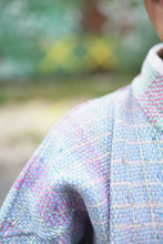 Lade das Bild in den Galerie-Viewer, Kurze Kantha-Jacke
