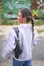 Lade das Bild in den Galerie-Viewer, Kurze Kantha-Jacke
