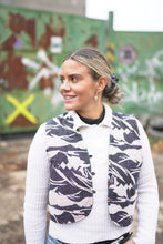 Načíst obrázek do prohlížeče Galerie, Vesta Kantha XS/M
