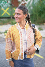 Načíst obrázek do prohlížeče Galerie, Bunda Kantha Short
