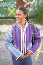 Lade das Bild in den Galerie-Viewer, Kurze Kantha-Jacke
