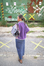 Lade das Bild in den Galerie-Viewer, Kurze Kantha-Jacke
