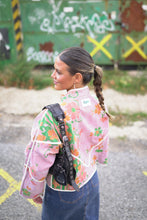 Lade das Bild in den Galerie-Viewer, Kurze Kantha-Jacke
