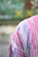 Lade das Bild in den Galerie-Viewer, Lange Kantha-Jacke
