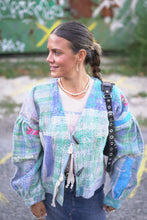 Lade das Bild in den Galerie-Viewer, Lange Kantha-Jacke
