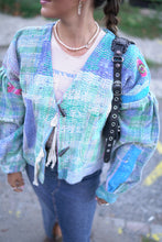 Lade das Bild in den Galerie-Viewer, Lange Kantha-Jacke
