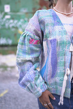 Lade das Bild in den Galerie-Viewer, Lange Kantha-Jacke

