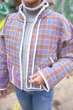 Lade das Bild in den Galerie-Viewer, Kurze Kantha-Jacke
