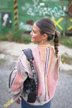 Lade das Bild in den Galerie-Viewer, Lange Kantha-Jacke
