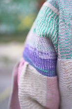 Lade das Bild in den Galerie-Viewer, Lange Kantha-Jacke
