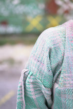 Lade das Bild in den Galerie-Viewer, Lange Kantha-Jacke
