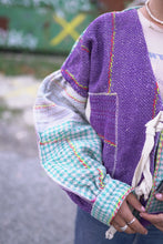 Lade das Bild in den Galerie-Viewer, Lange Kantha-Jacke
