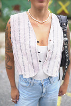 Lade das Bild in den Galerie-Viewer, Kantha Bae Weste
